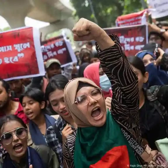 জুলাই যোদ্ধা নারীরা নতুন যুদ্ধের মুখোমুখি